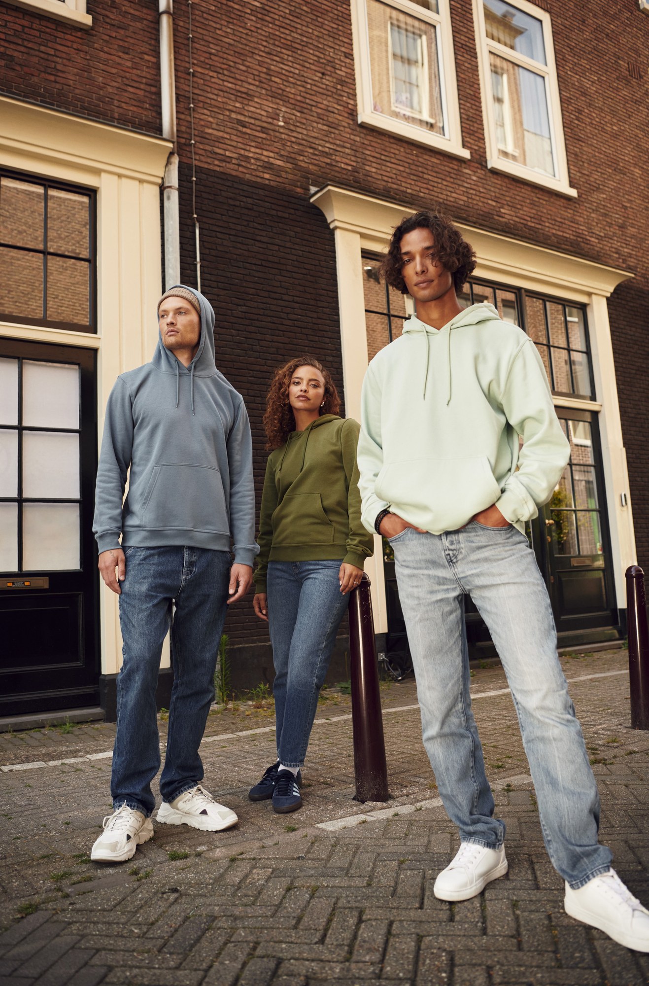 Clique Miami Hoody hettegenser i bruk