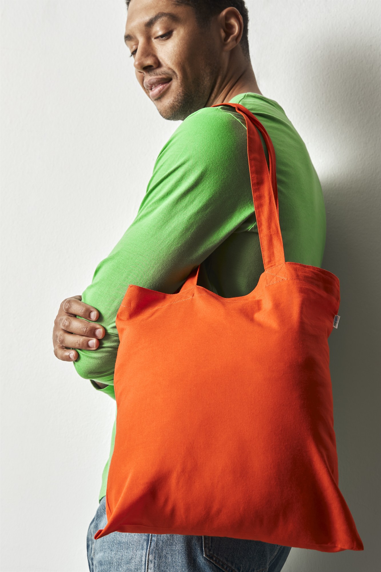 Cottover Tote Bag handlenett i bruk